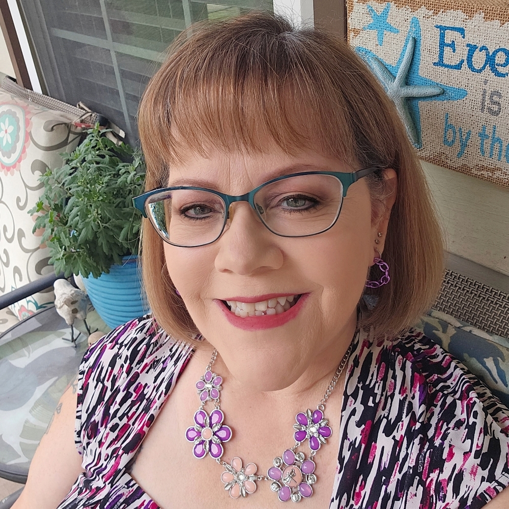 Meet your Posher, June